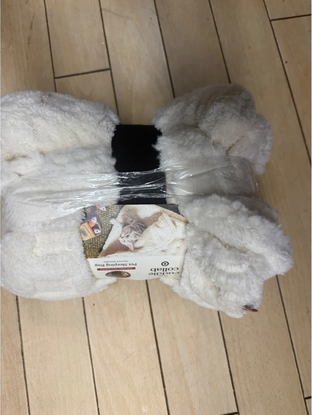 The Cuddle Collab Pet Sleeping Bag Cream Plush NWT Target